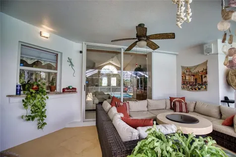 9082 Apple Valley Avenue Englewood FL 34224