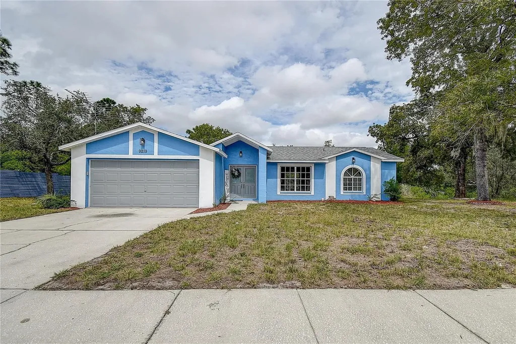 9219 Bay Drive Spring Hill FL 34608