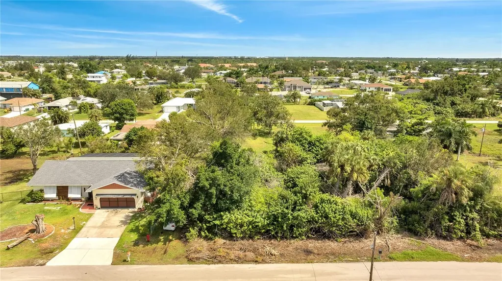 2720 Poinciana Court Punta Gorda FL 33950