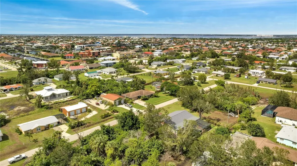 2720 Poinciana Court Punta Gorda FL 33950