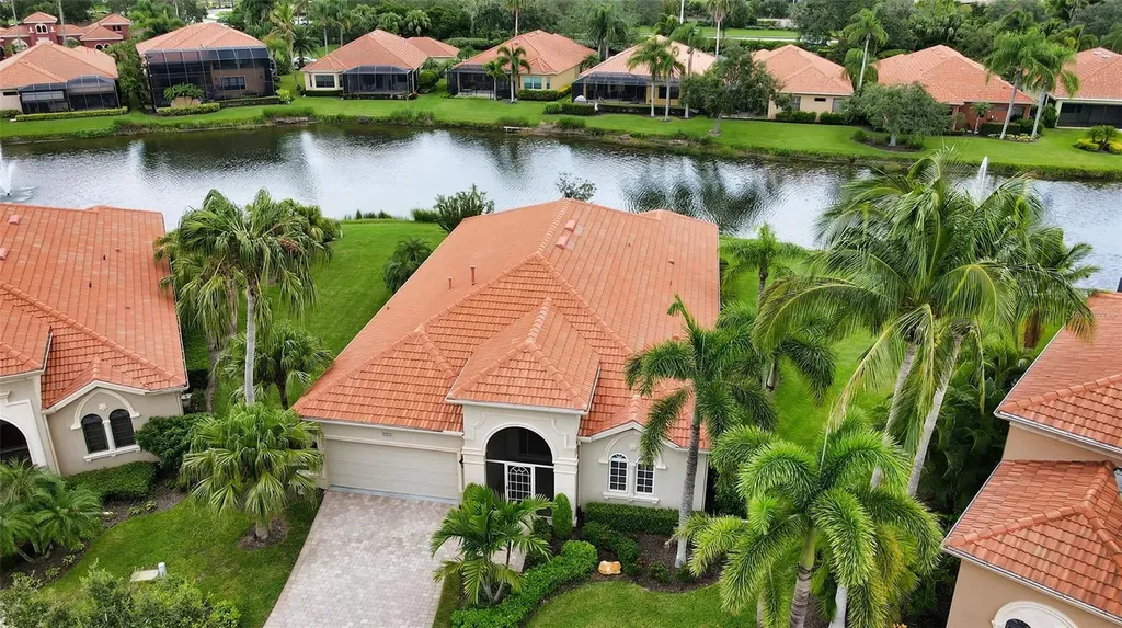 5131 Chateau Court Sarasota FL 34238