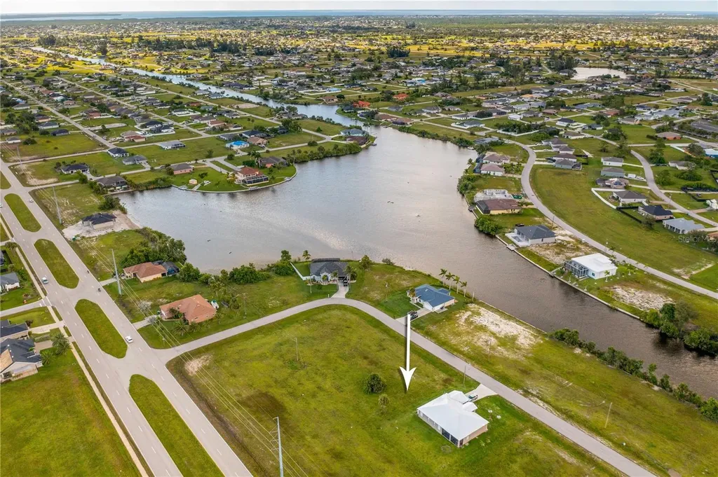 1718 NW 8th Terrace Cape Coral FL 33993