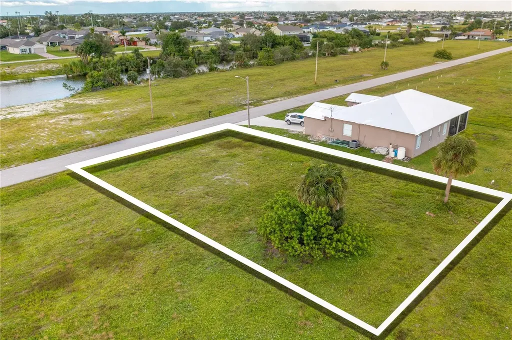 1718 NW 8th Terrace Cape Coral FL 33993