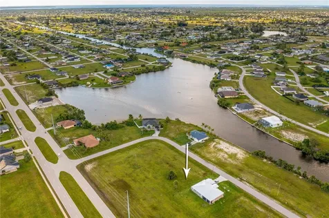 1718 NW 8th Terrace Cape Coral FL 33993