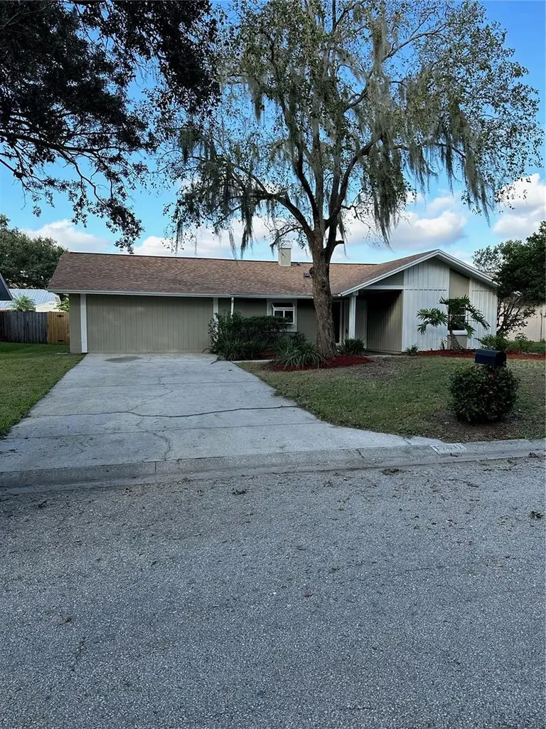 1710 Dove Field Place Brandon FL 33510