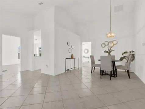 226 Morning Creek Circle Apopka FL 32712