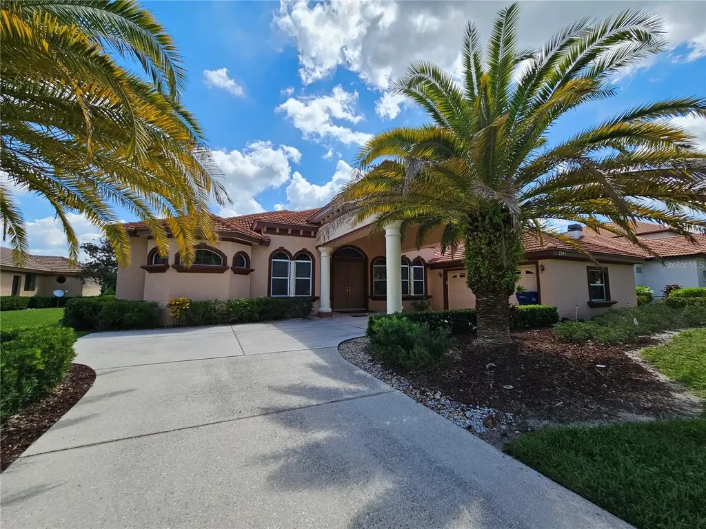 7547 Tori Way Lakewood Ranch FL 34202