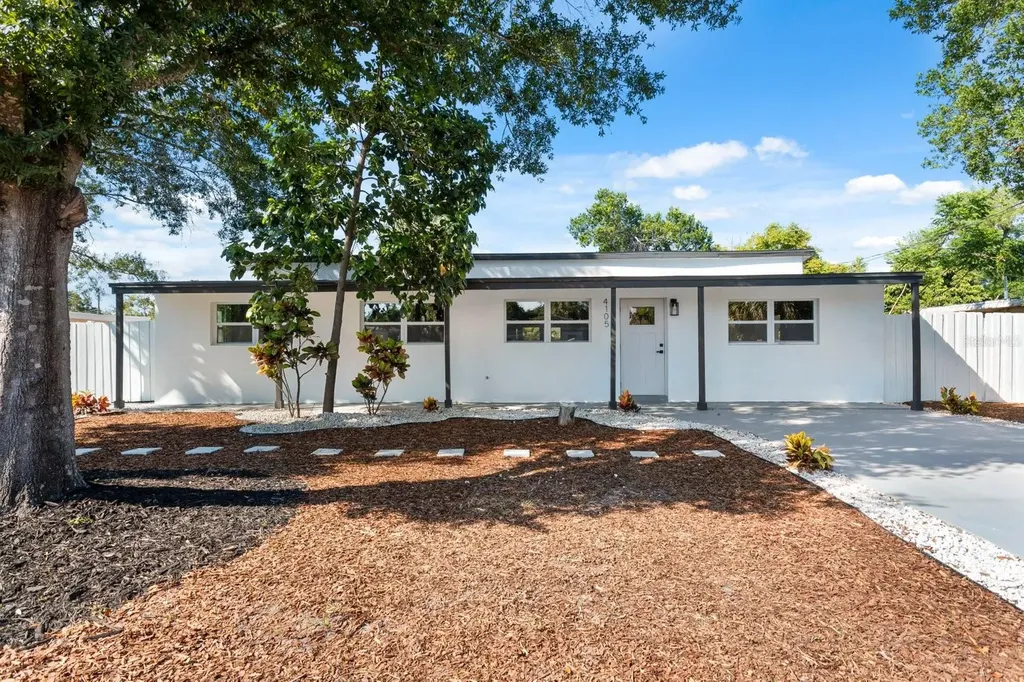 4105 W Montgomery Terrace Tampa FL 33616