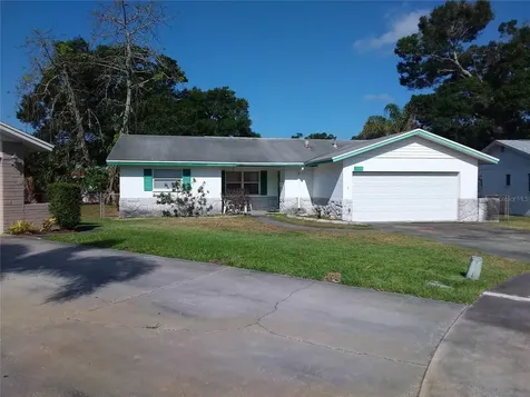 5014 54th Way N St Petersburg FL 33709