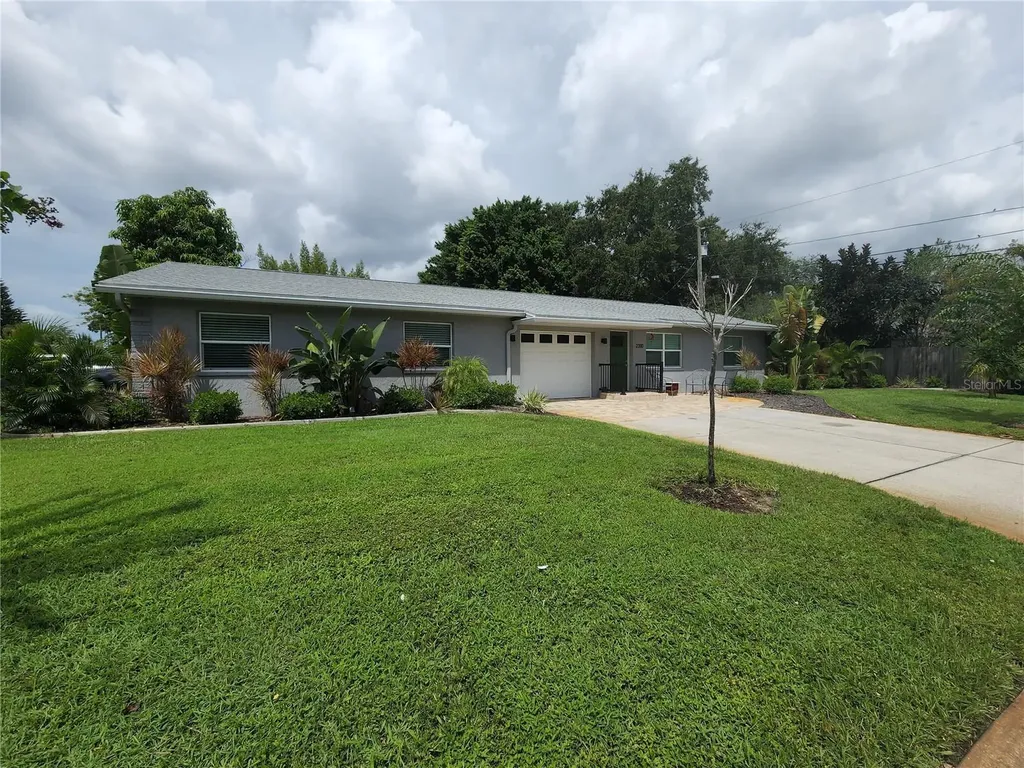 2310 29th Street N St Petersburg FL 33713