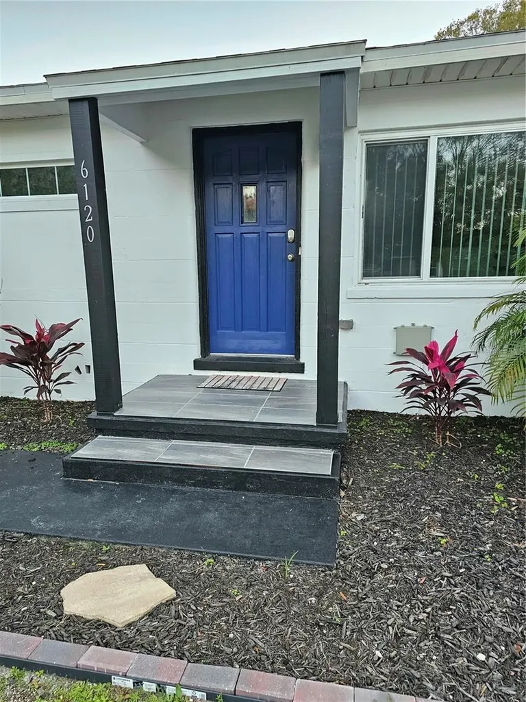 6120 11th Avenue S Gulfport FL 33707