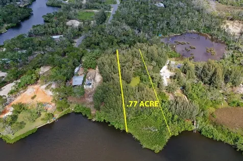 1344 S Estuary Drive Crystal River FL 34429