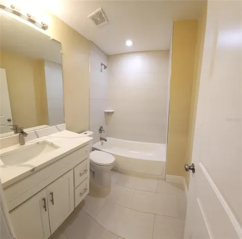 7979 48th Avenue N St Petersburg FL 33709