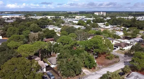7979 48th Avenue N St Petersburg FL 33709