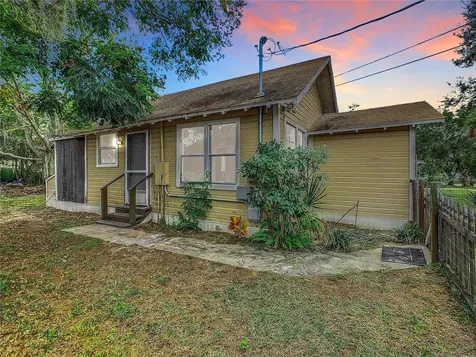 812 Cohassett Avenue Lake Wales FL 33853