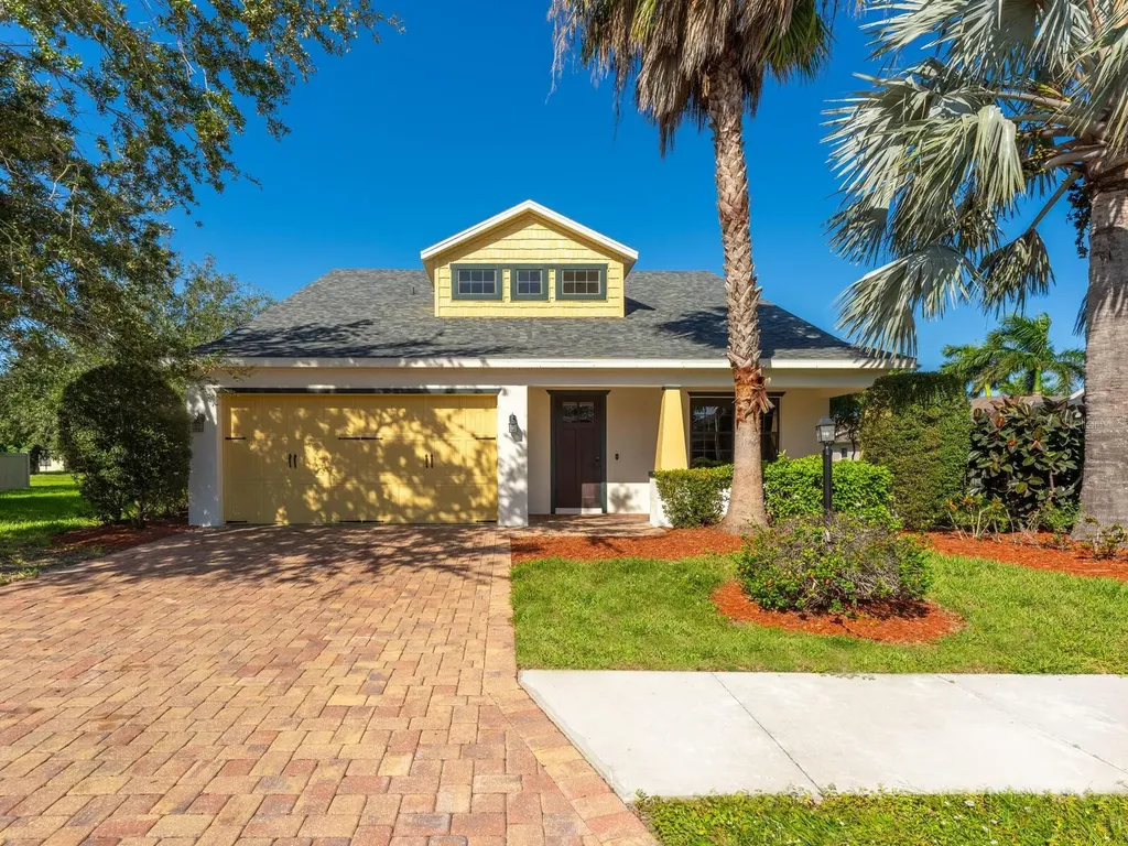 7118 35th Lane E Sarasota FL 34243