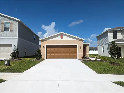 2571 Avalon Park Boulevard Tavares FL 32778