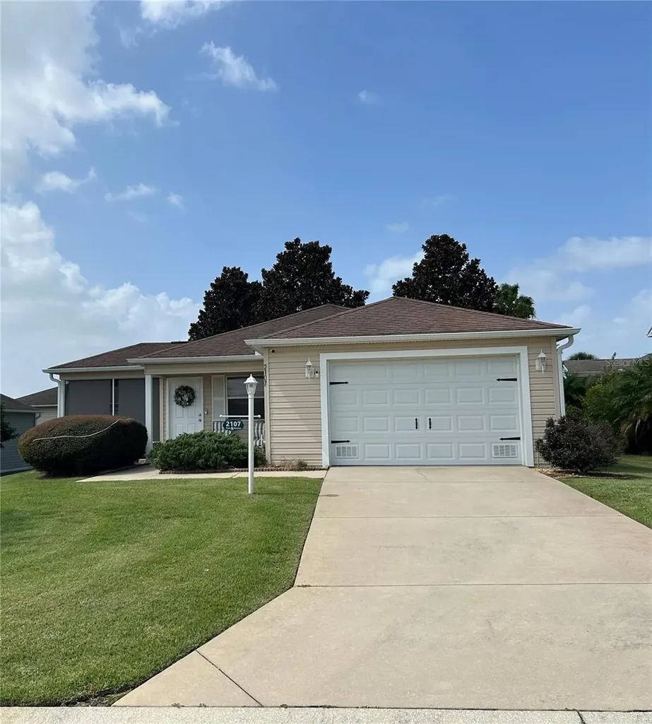 2107 Kerwood Loop The Villages FL 32162
