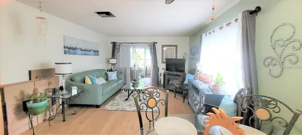 9 Villa Villar Court Deland FL 32724