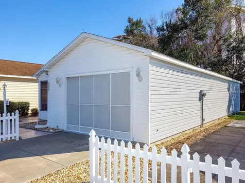 1538 Lozano Avenue Lady Lake FL 32159