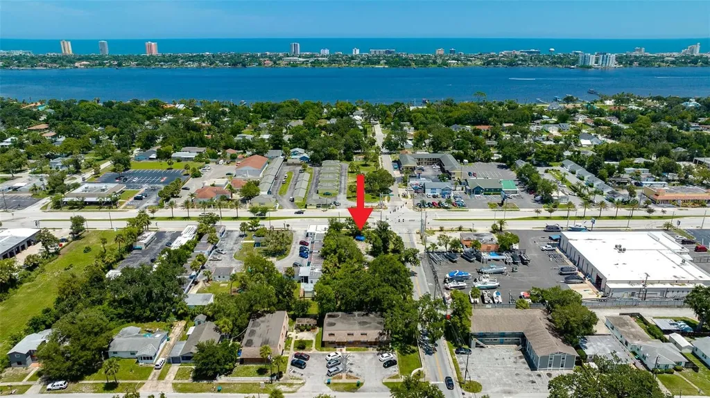 000 Ridgewood Avenue Holly Hill FL 32117