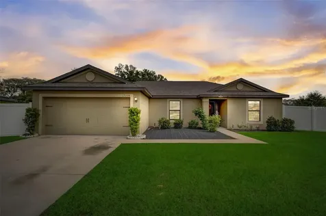12004 Dandelion Court Leesburg FL 34788