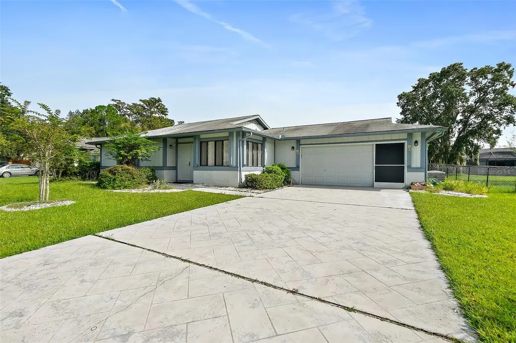 10 Blackthorn Court Palm Coast FL 32137