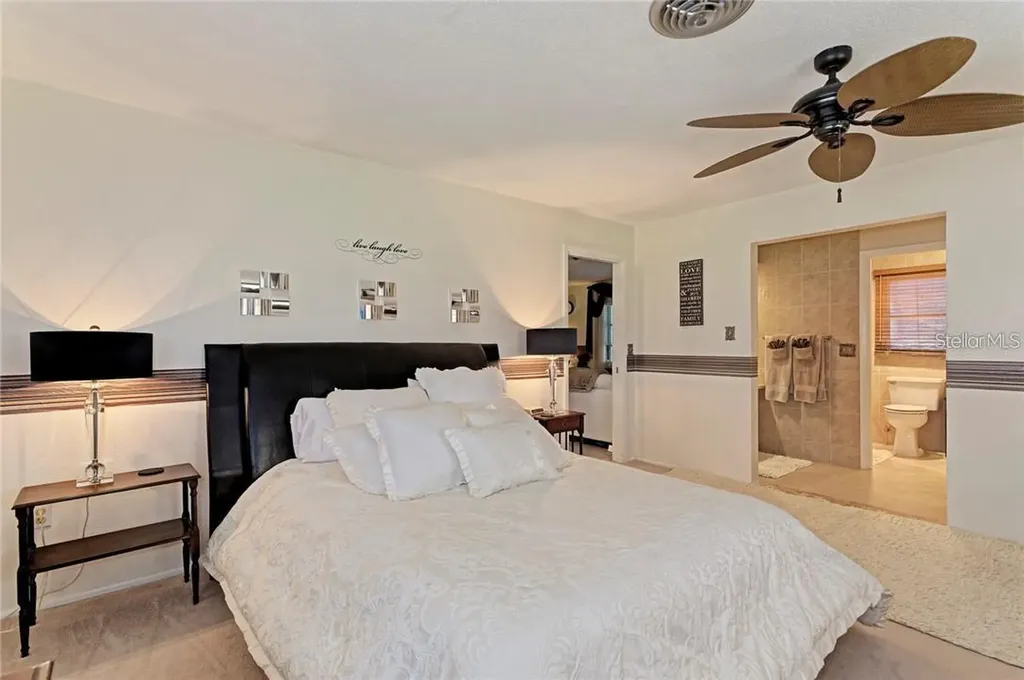 910 Caples Street Englewood FL 34223