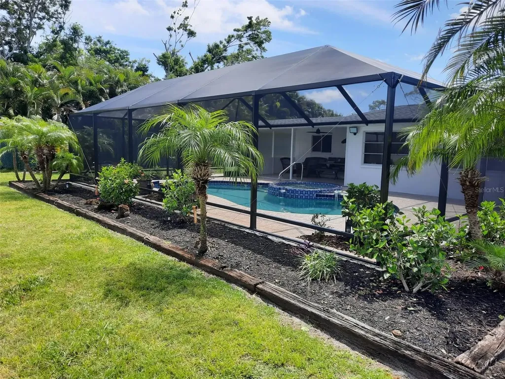 910 Caples Street Englewood FL 34223