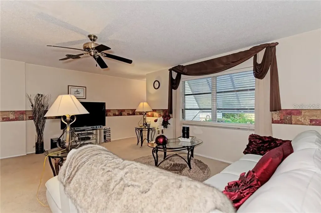 910 Caples Street Englewood FL 34223