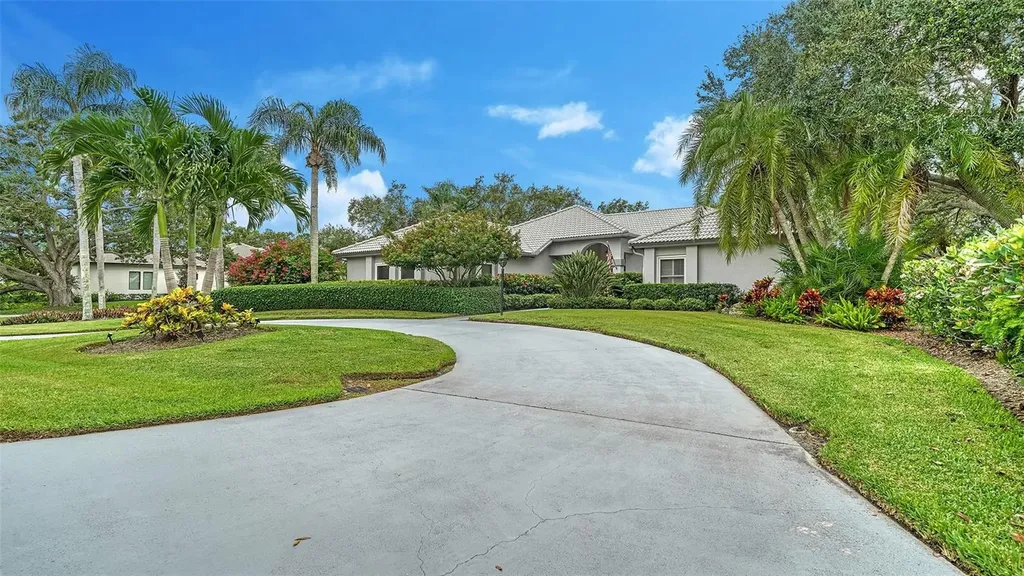 5170 Kestral Park Terrace Sarasota FL 34231