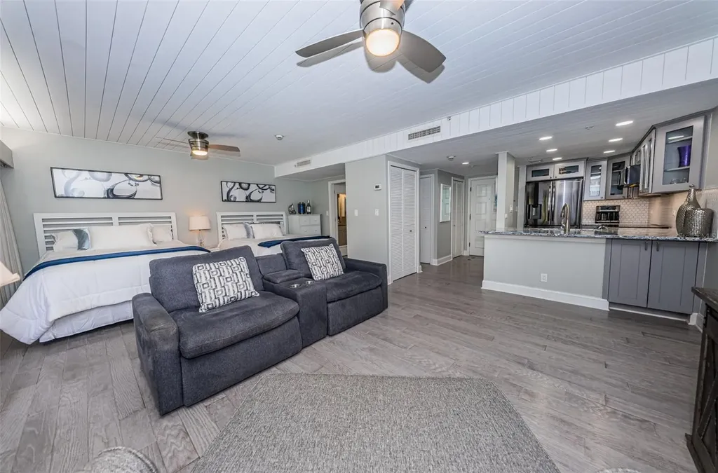 36750 Us Highway 19 N Palm Harbor FL 34684