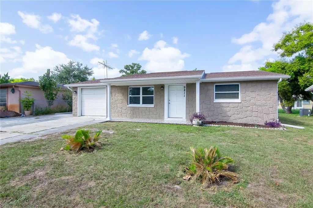 9811 Sandstone Lane Port Richey FL 34668
