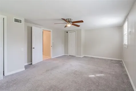 161 N Sunset Drive Mount Dora FL 32757