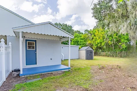 161 N Sunset Drive Mount Dora FL 32757