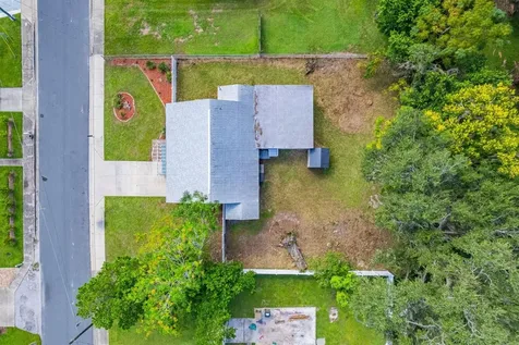 161 N Sunset Drive Mount Dora FL 32757