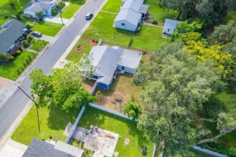 161 N Sunset Drive Mount Dora FL 32757