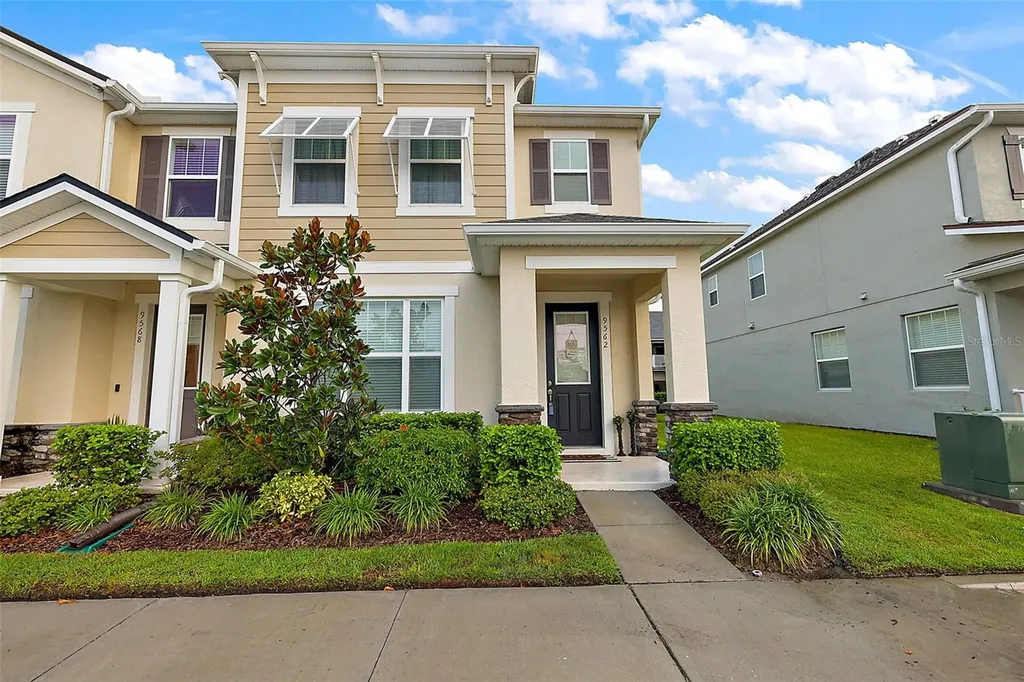 9562 Poplar Ridge Avenue Orlando FL 32832