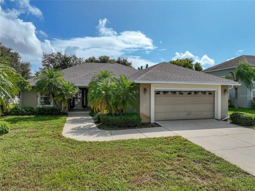 108 Shaddock Drive Auburndale FL 33823