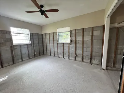 400 83rd Avenue NE St Petersburg FL 33702