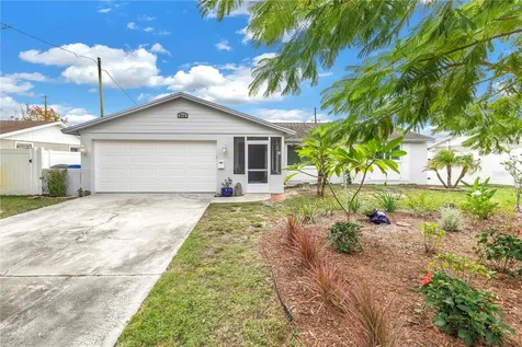354 74th Avenue NE St Petersburg FL 33702