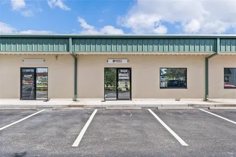 8235 Blaikie Court Sarasota FL 34240