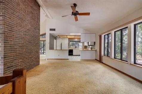1320 Coral Way S St Petersburg FL 33705