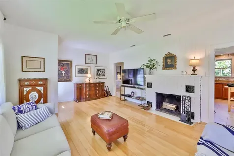 5757 26th Avenue S Gulfport FL 33707
