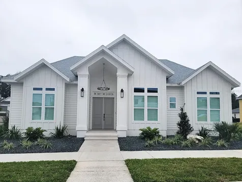 13217 SW 11th Road Newberry FL 32669