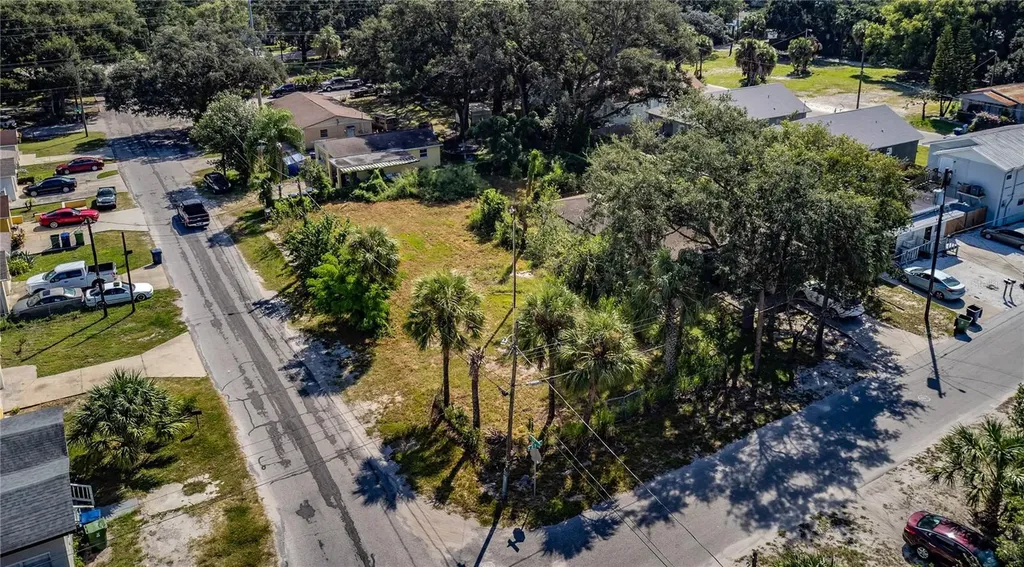 2705 E 19th Avenue Tampa FL 33605