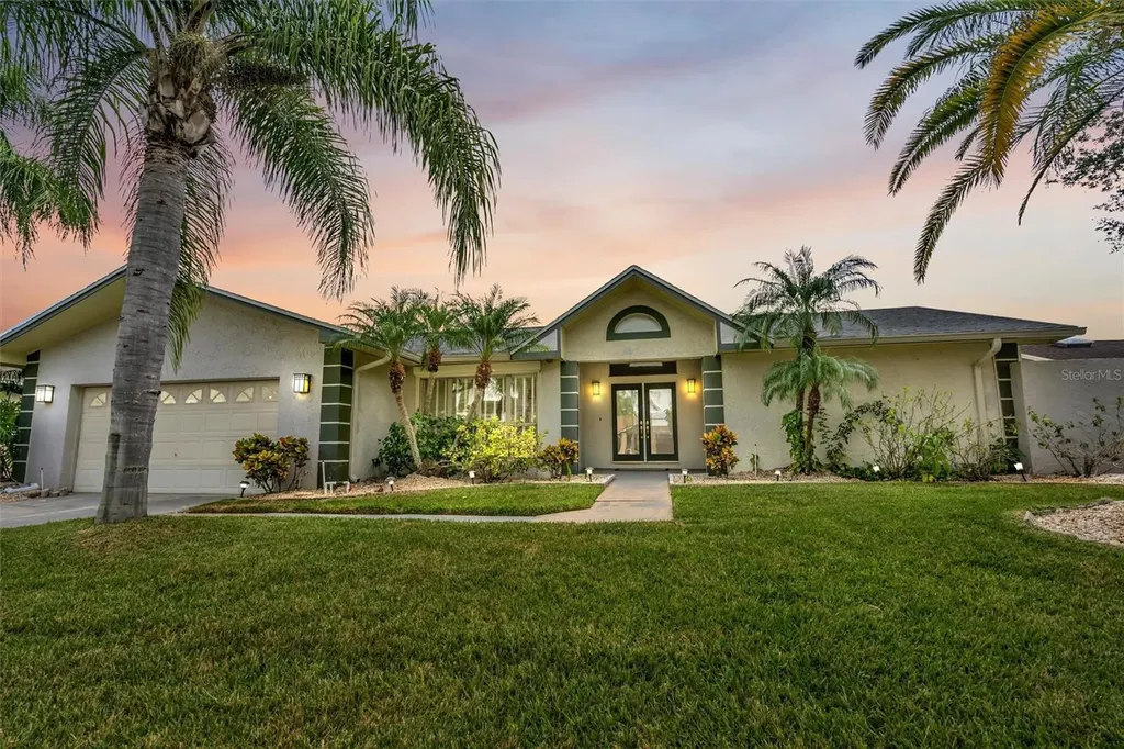 5821 Dory Way Tampa FL 33615
