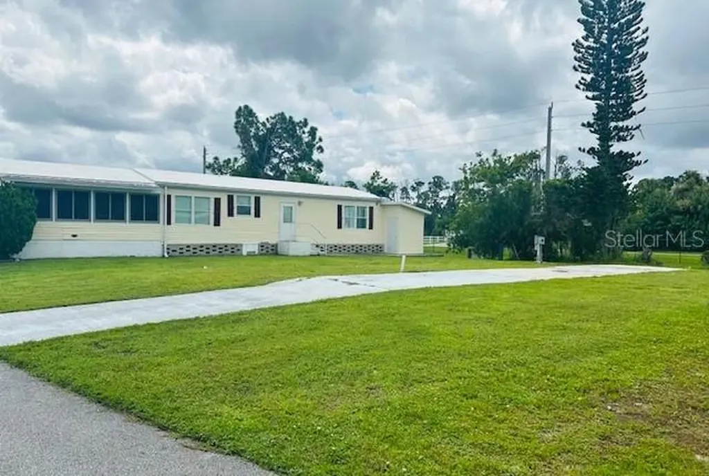 5140 Palena Boulevard North Port FL 34287