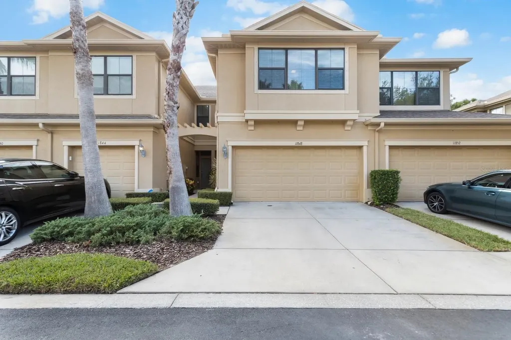 11848 13th Way N St Petersburg FL 33716