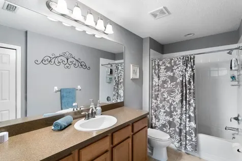 11848 13th Way N St Petersburg FL 33716